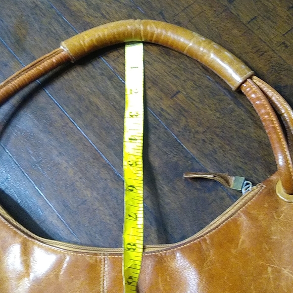 Kenneth Cole over the shoulder purse - Picture 11 of 11